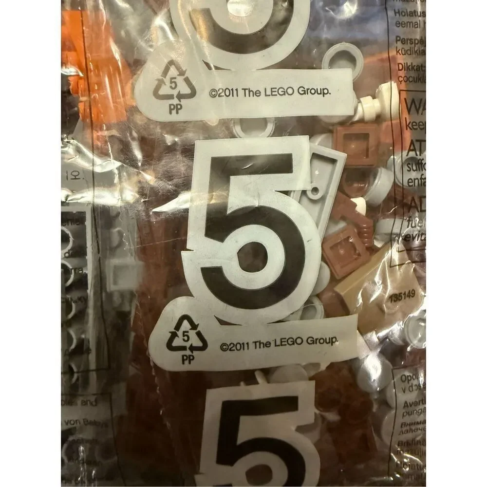 LEGO 2 Sealed Unopened Bags of LEGO Building Pieces